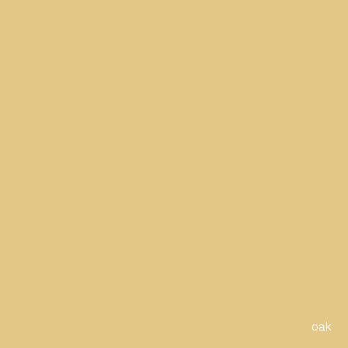 Teinte unie beige clair « oak » remplissant toute l'image. Échantillon de couleur minimaliste avec une nuance chaude légèrement jaunâtre et une surface lisse et uniforme. En bas à droite, un petit label blanc en minuscules 'oak'. Aucun autre objet ni motif.